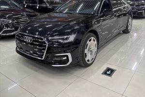 奥迪A6L 奥迪 改款 45 TFSI quattro 臻选动感型