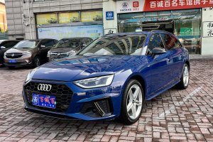 奥迪A4 奥迪 Avant 40 TFSI 时尚动感型