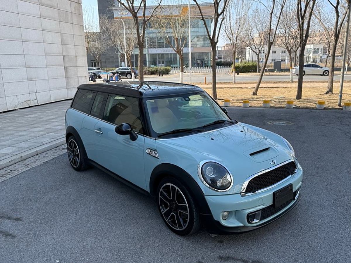 2013年12月MINI CLUBMAN  2013款 1.6T COOPER S Bond Street