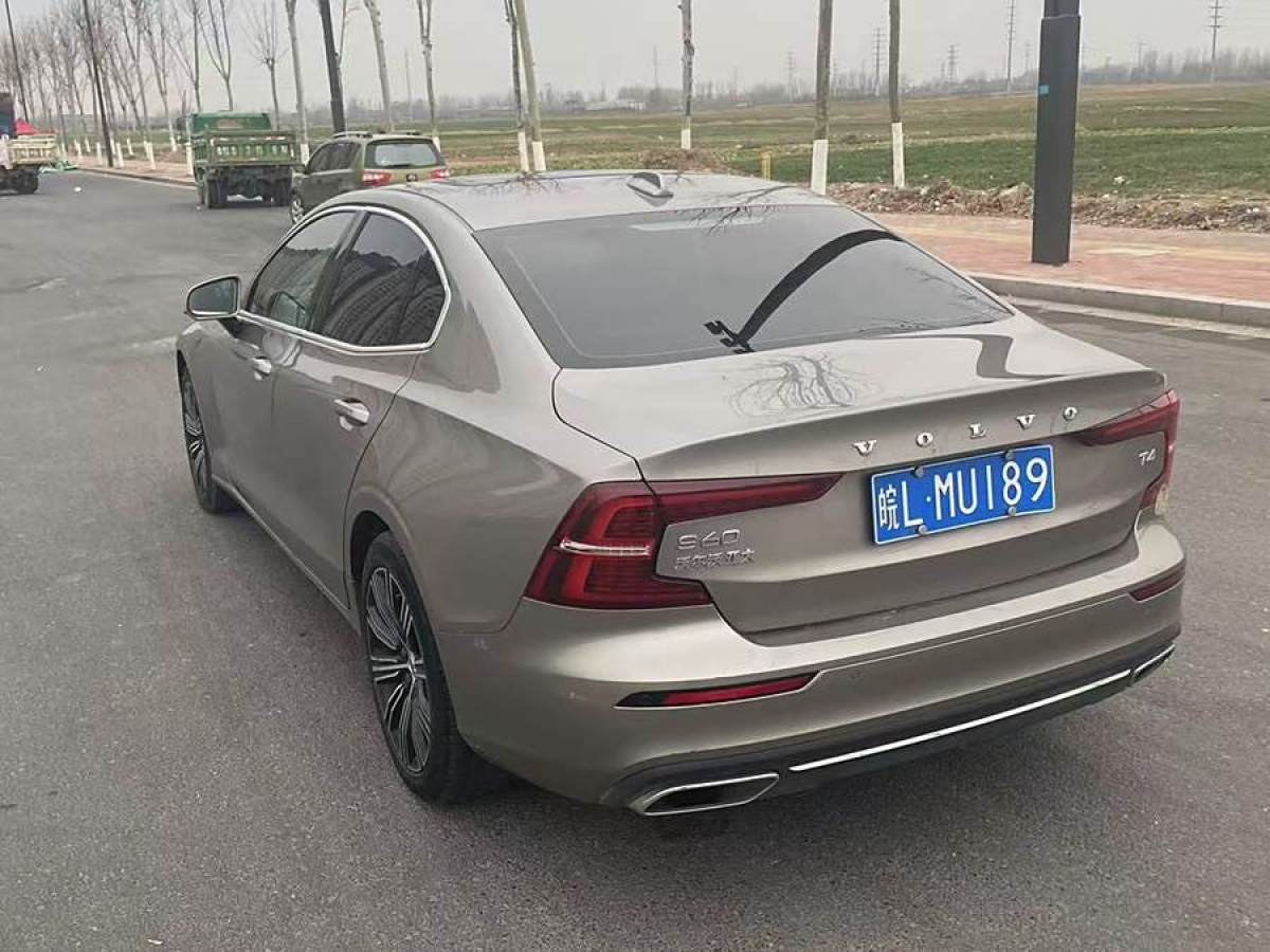 沃爾沃 S60L  2021款 T4 智遠豪華版圖片