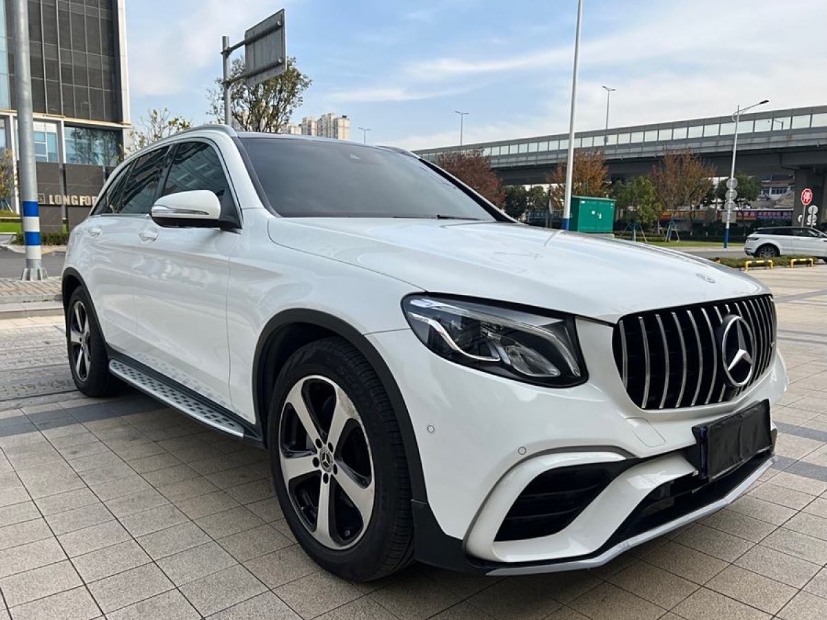 奔馳 奔馳GLC  2018款 改款 GLC 260 4MATIC 豪華型圖片