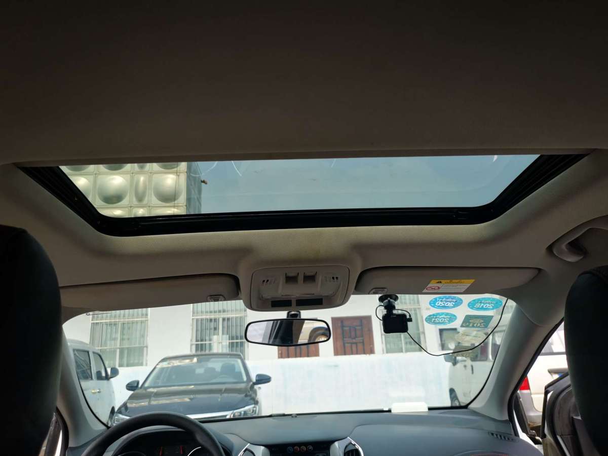 雪佛兰 科鲁兹  2017款 1.5L 自动先锋天窗版图片