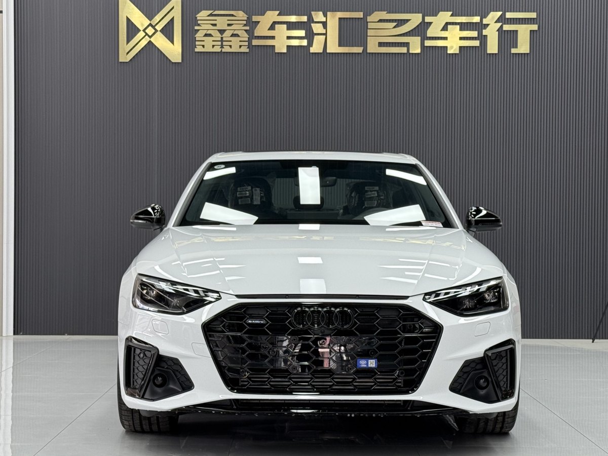 奧迪 奧迪A4L  2024款 45 TFSI quattro 臻選動(dòng)感型圖片