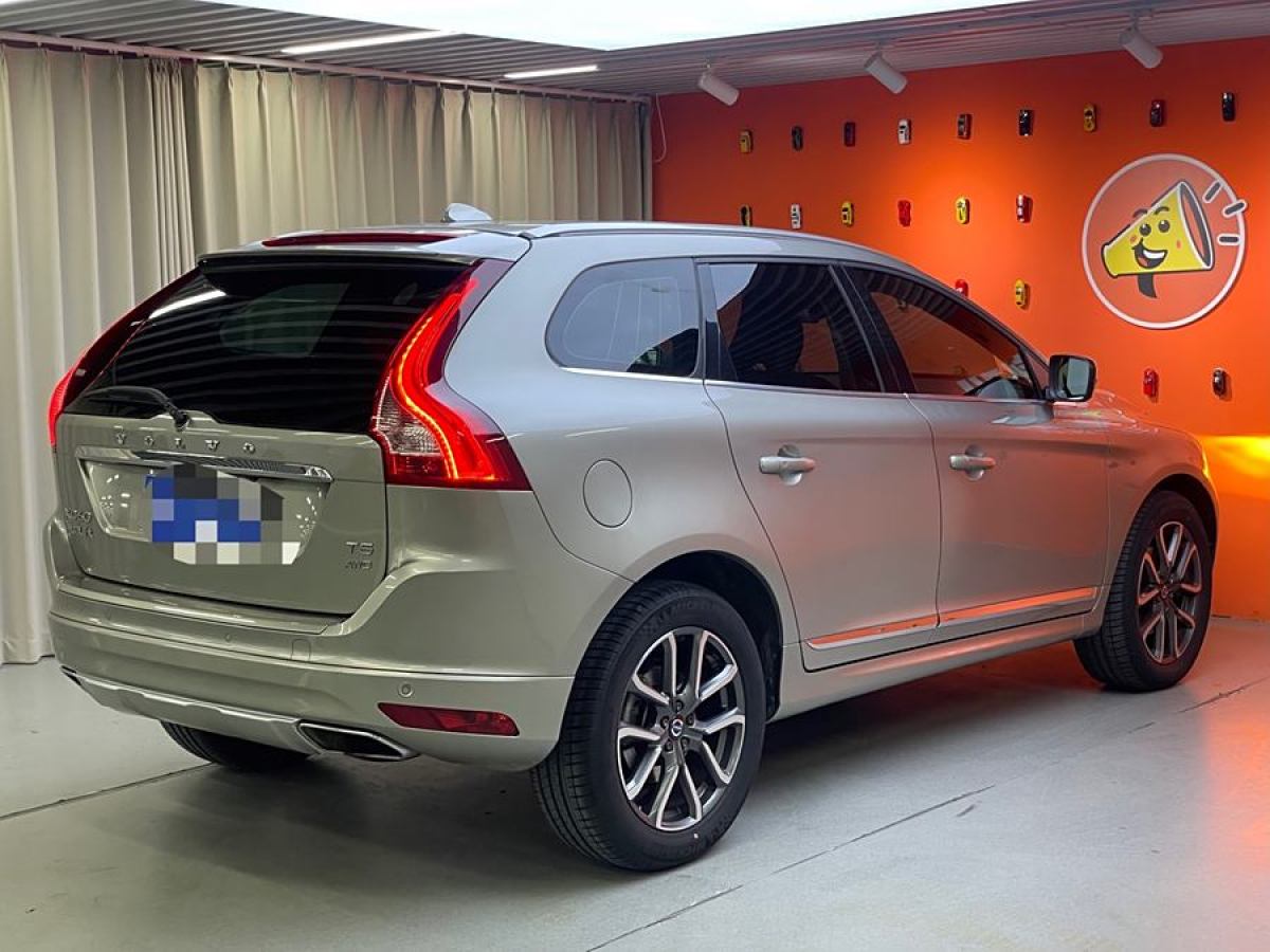 沃爾沃 XC60  2016款 T5 AWD 智馭版圖片