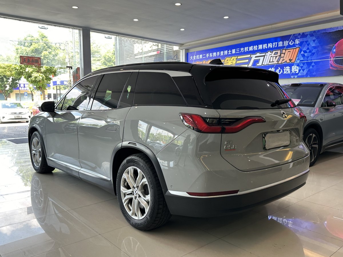 蔚來 ES8  2020款 580KM 基準(zhǔn)版 六座版圖片