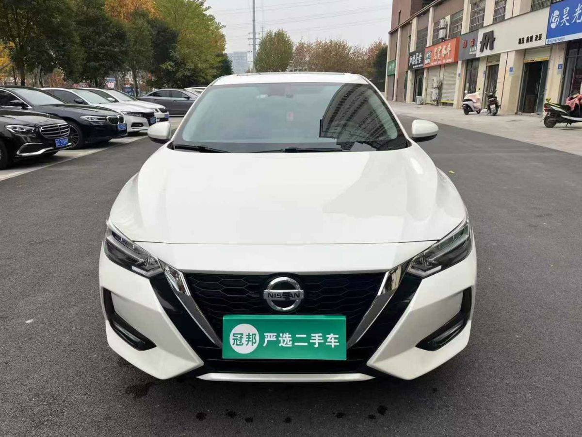 日產(chǎn) 軒逸  2021款 1.6L XL CVT暗夜版圖片