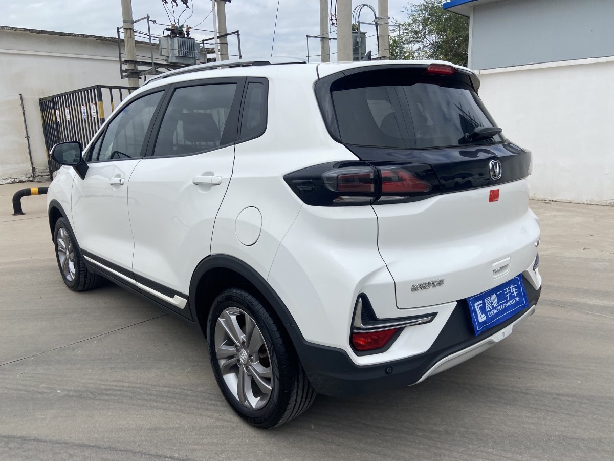 2020年7月長(zhǎng)安 CS15  2019款 1.5L 自動(dòng)進(jìn)取型