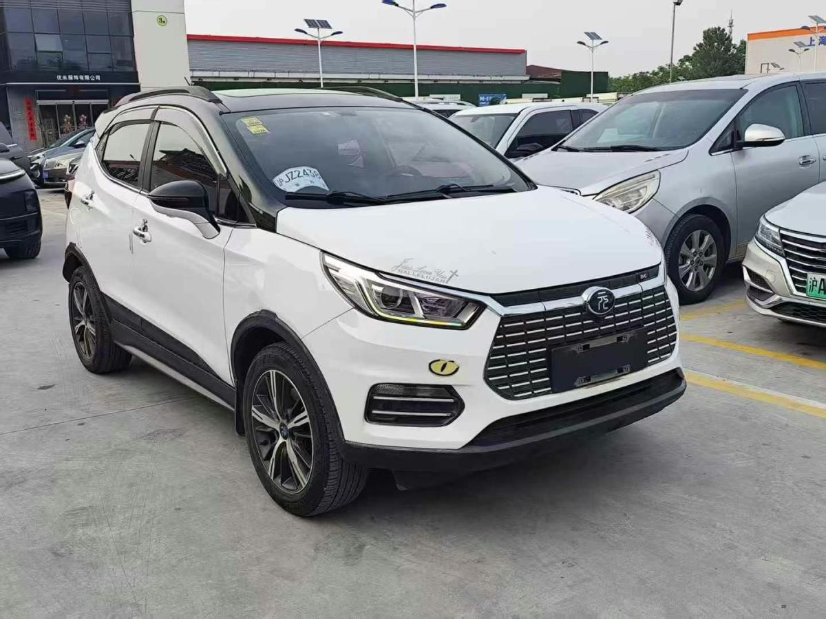 比亞迪 元新能源  2018款 EV360 智聯(lián)創(chuàng)酷型圖片