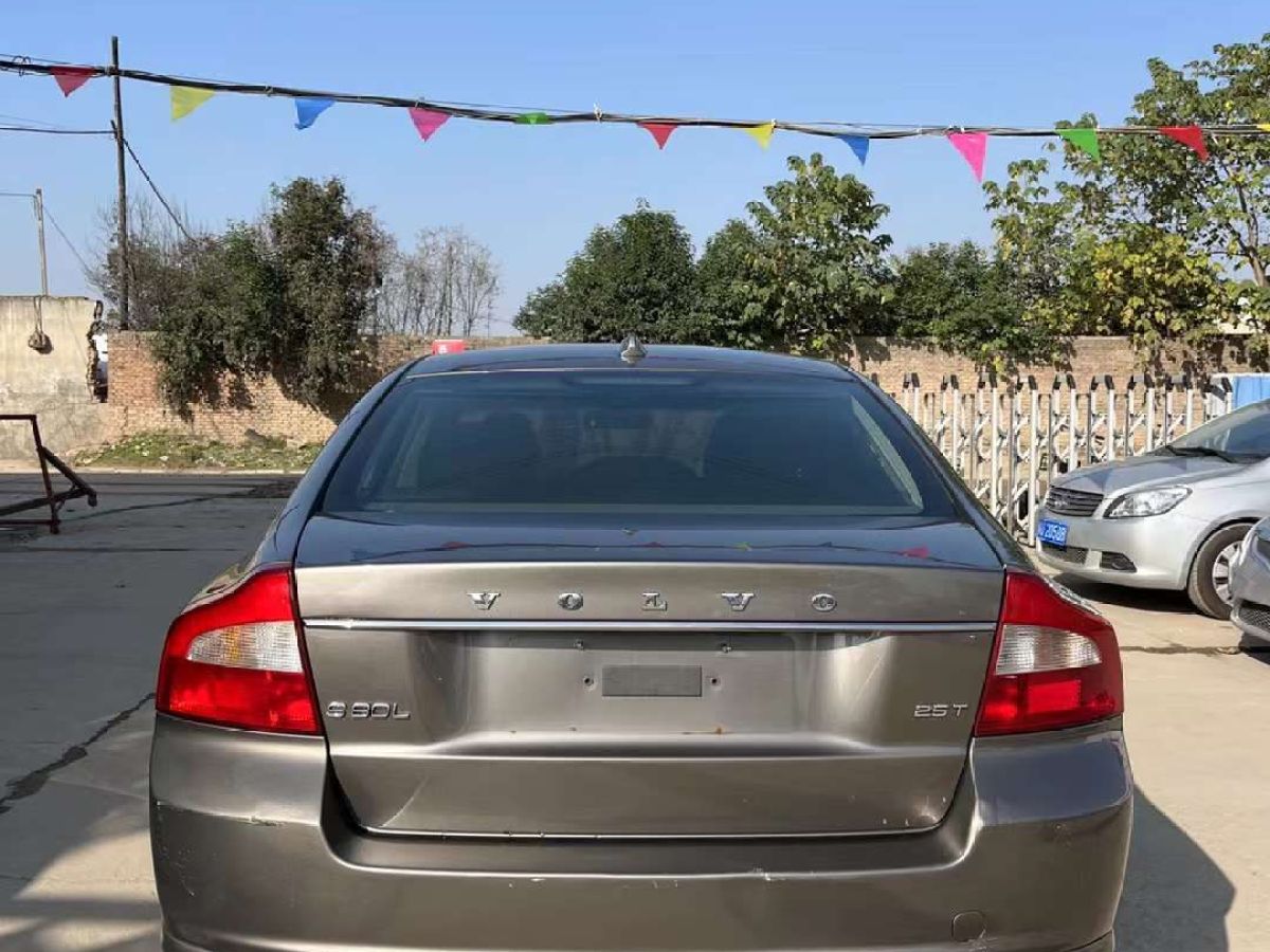 沃尔沃 s80 2010款 s80l 2.5t 智雅版图片