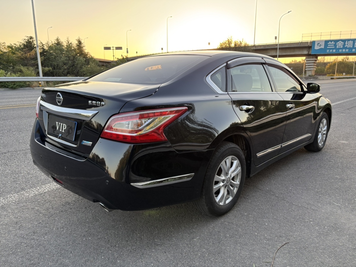 日產(chǎn) 天籟  2013款 2.0L XL舒適版圖片