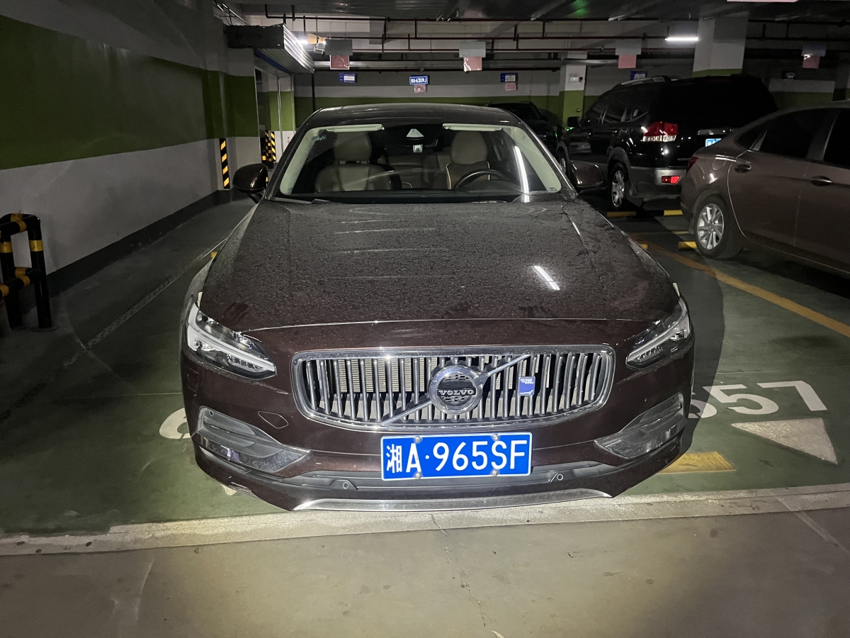 沃爾沃 S90  2018款 T4 智遠(yuǎn)版圖片