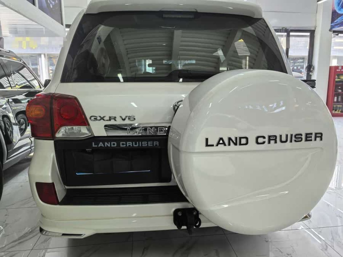 豐田 蘭德酷路澤  2015款 4.0L V6 中東限量版圖片