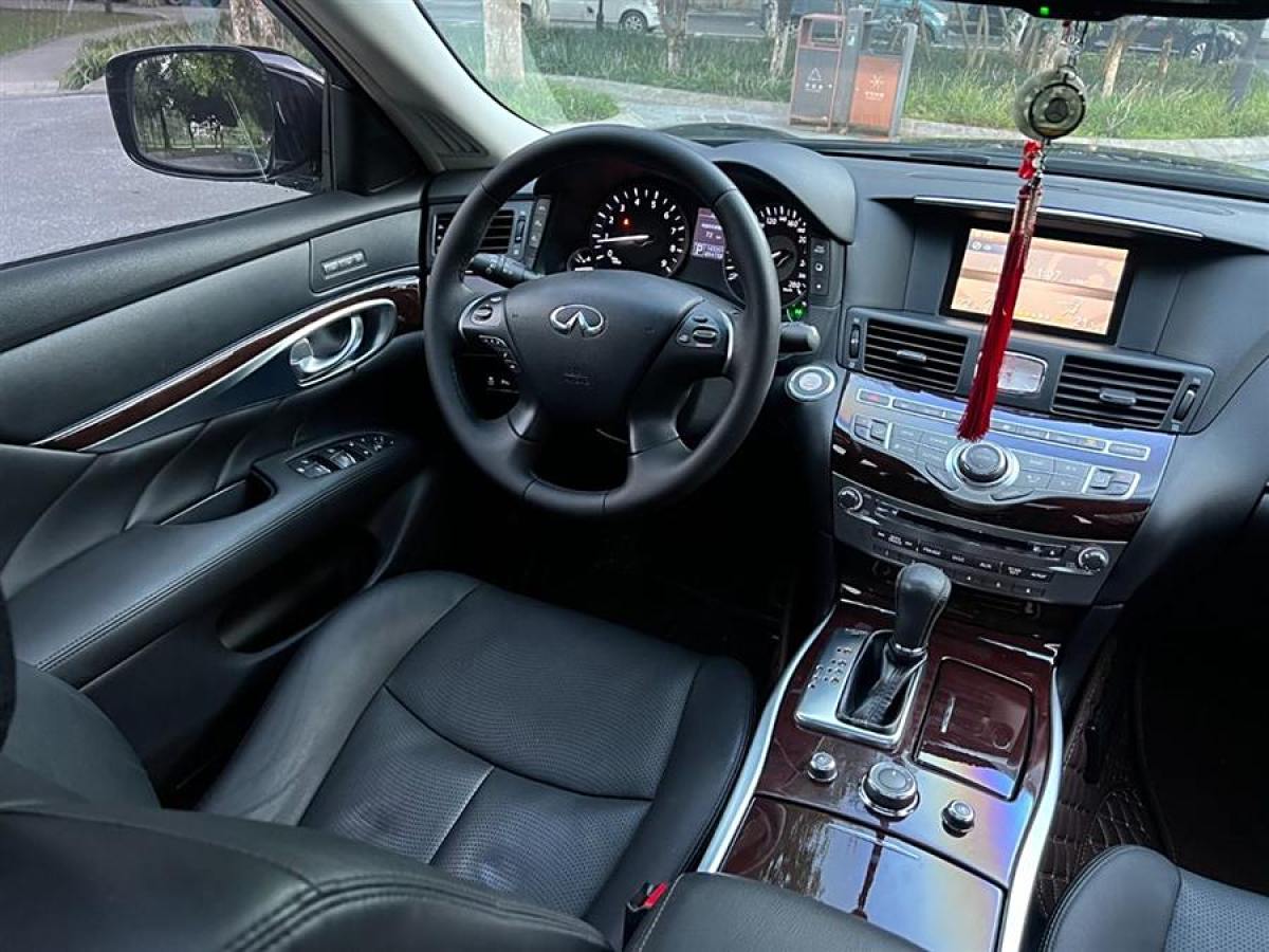 英菲尼迪 Q70  2013款 Q70L 2.5L 舒適版圖片