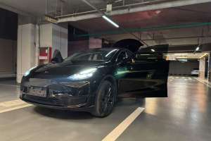 Model 3 特斯拉 焕新版 后轮驱动