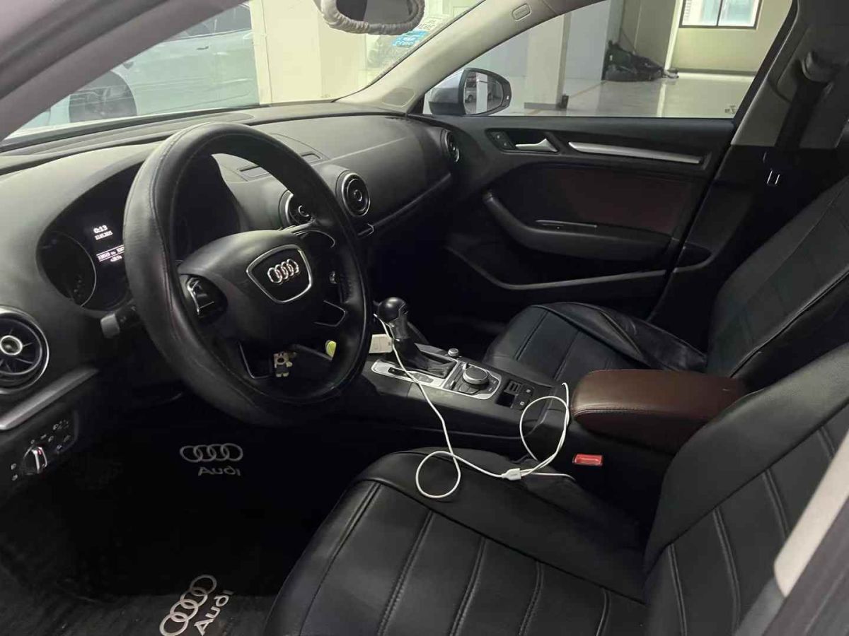 奧迪 奧迪A3  2014款 A3 35 Sportback時尚型圖片