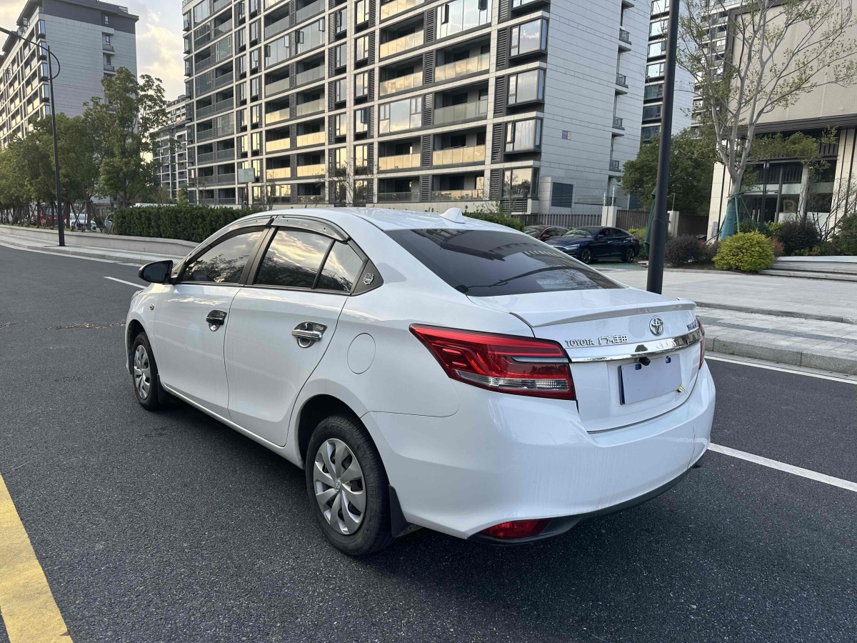 豐田 YARiS L 致享  2017款 1.3L 手動靈動版圖片