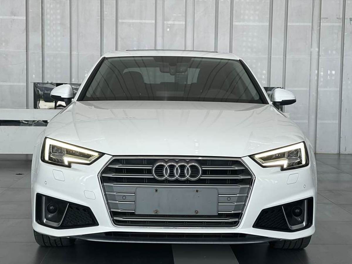 2019年4月奧迪 奧迪A4L  2019款 40 TFSI 時尚型 國V