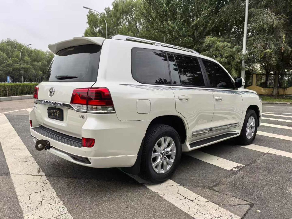 遠(yuǎn)程 遠(yuǎn)程E6  2020款 廂式運(yùn)輸車(chē)高頂載重1330kg寧德時(shí)代高電量圖片