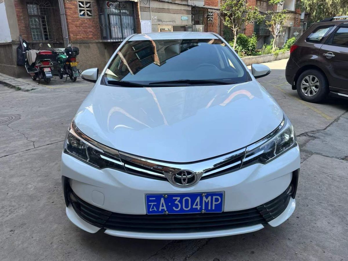 豐田 卡羅拉  2016款 雙擎 1.8L CVT先鋒版圖片