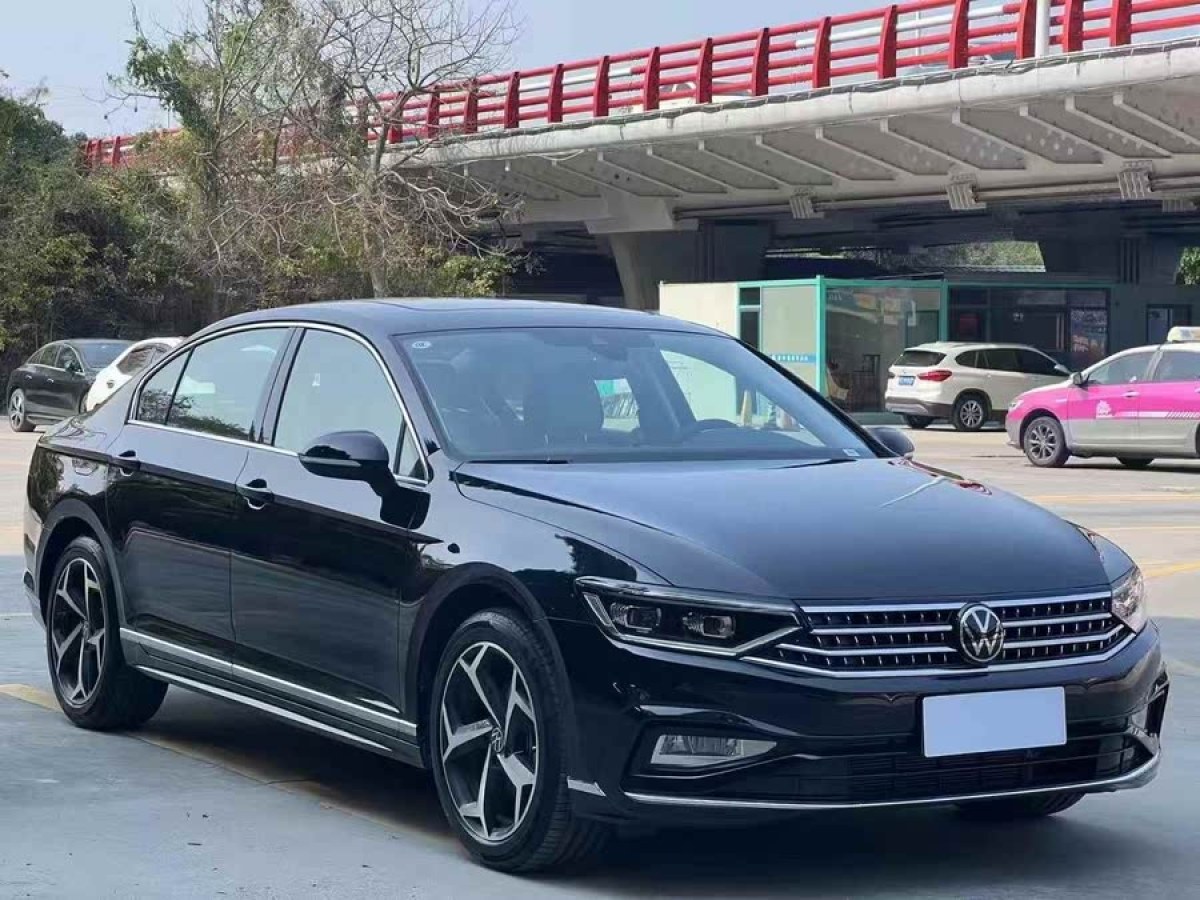 大眾 邁騰  2024款 200萬輛眾享款 330TSI DSG豪華型圖片