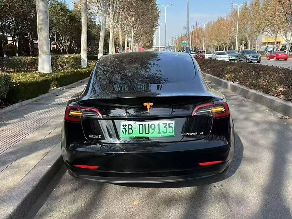 特斯拉 Model Y  2023款 后輪驅(qū)動(dòng)版圖片