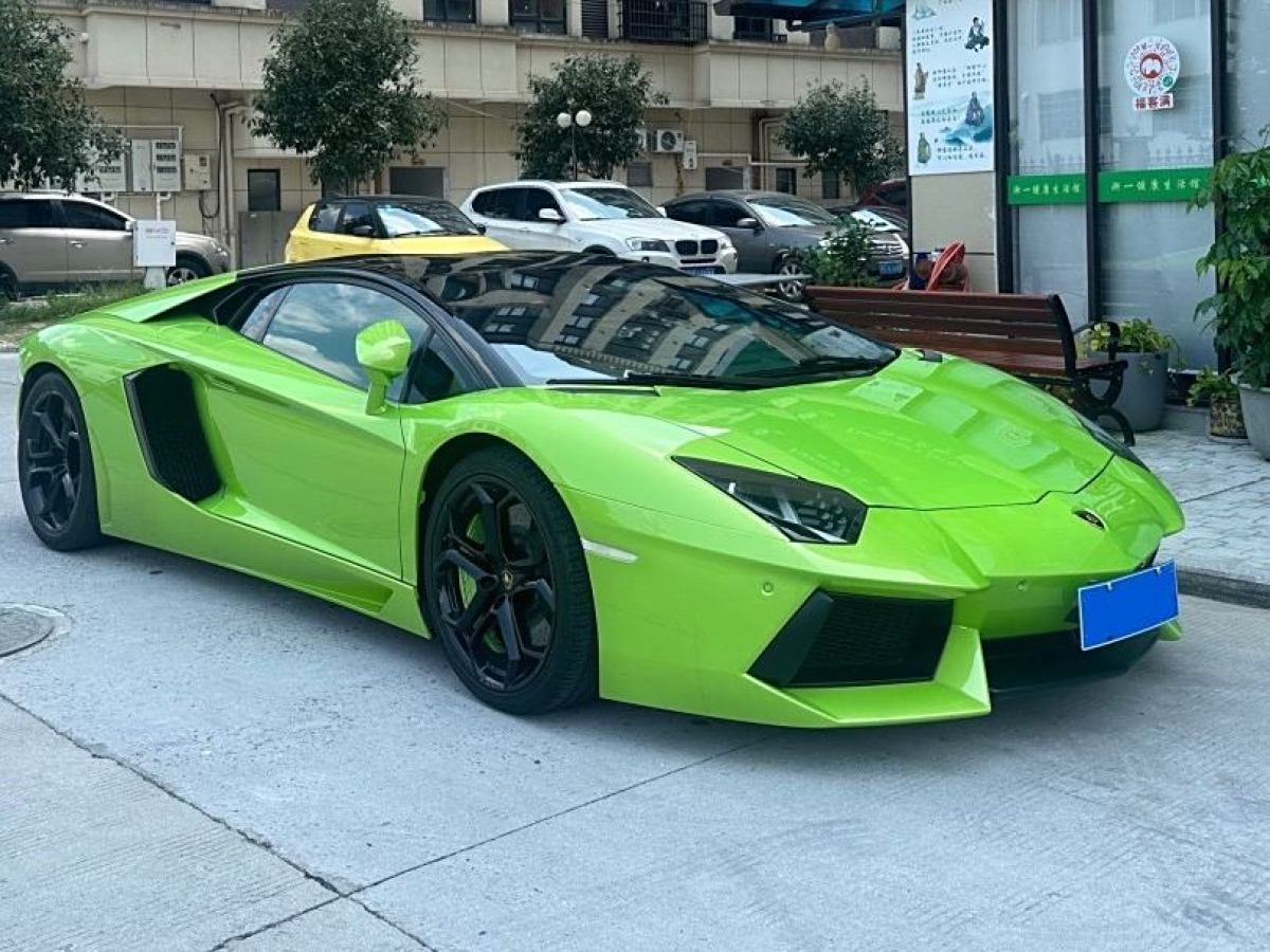 蘭博基尼 Aventador  2013款 LP 700-4 Roadster圖片