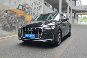 奧迪Q7 奧迪 55 TFSI quattro S line運動型