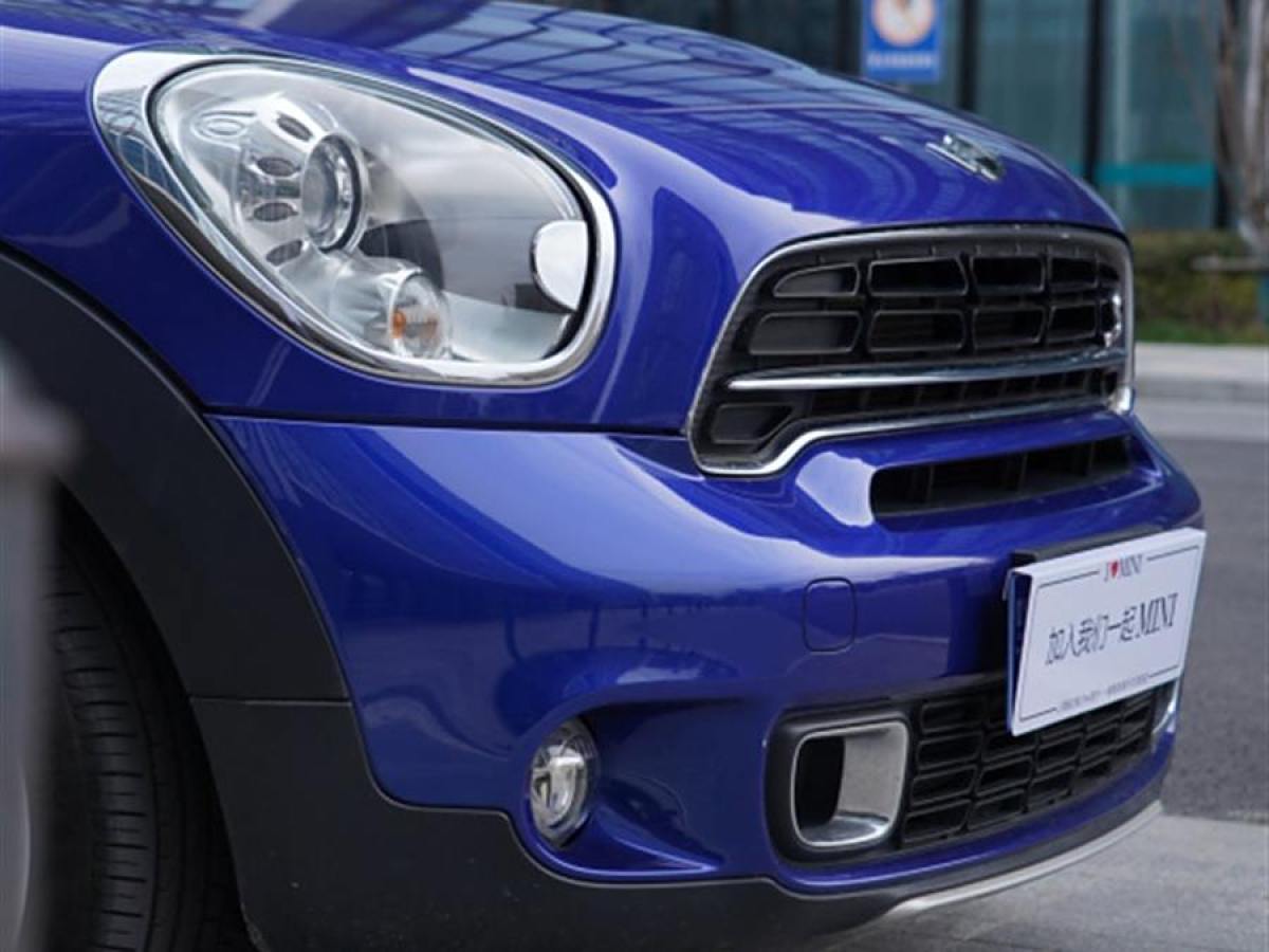 MINI COUNTRYMAN  2015款 1.6T COOPER S ALL4 極致暗夜版圖片