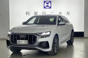 奥迪Q8 奥迪 45 TFSI 豪华致雅型