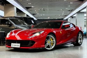 812 Superfast 法拉利 6.5L 标准型