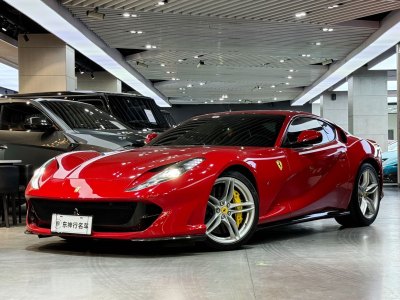 2019年6月 法拉利 812 Superfast 6.5L 標(biāo)準(zhǔn)型圖片