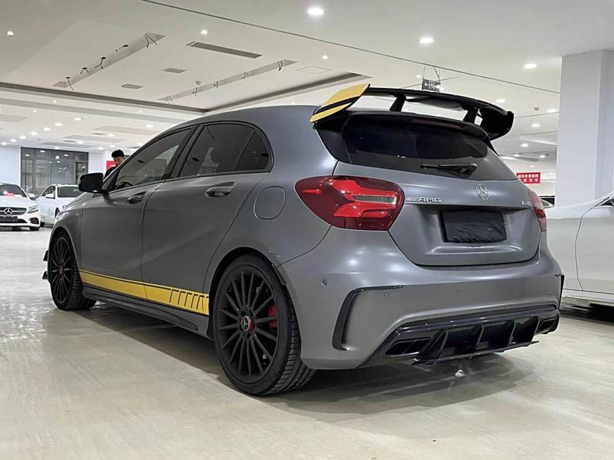 奔馳 奔馳A級AMG  2016款 AMG A 45 4MATIC 冠軍版圖片