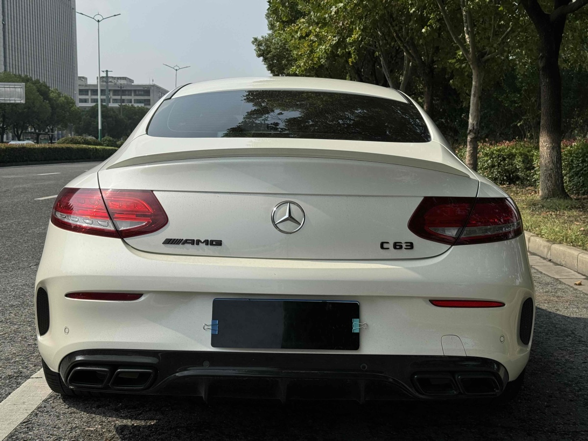 2019年1月奔馳 奔馳C級AMG  2016款 AMG C 63 Coupe