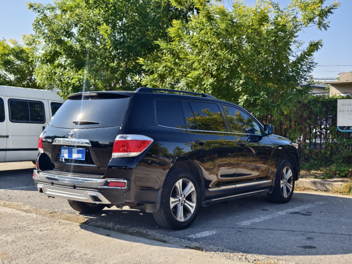 豐田 漢蘭達  2012款 2.7L 兩驅(qū)7座豪華版圖片