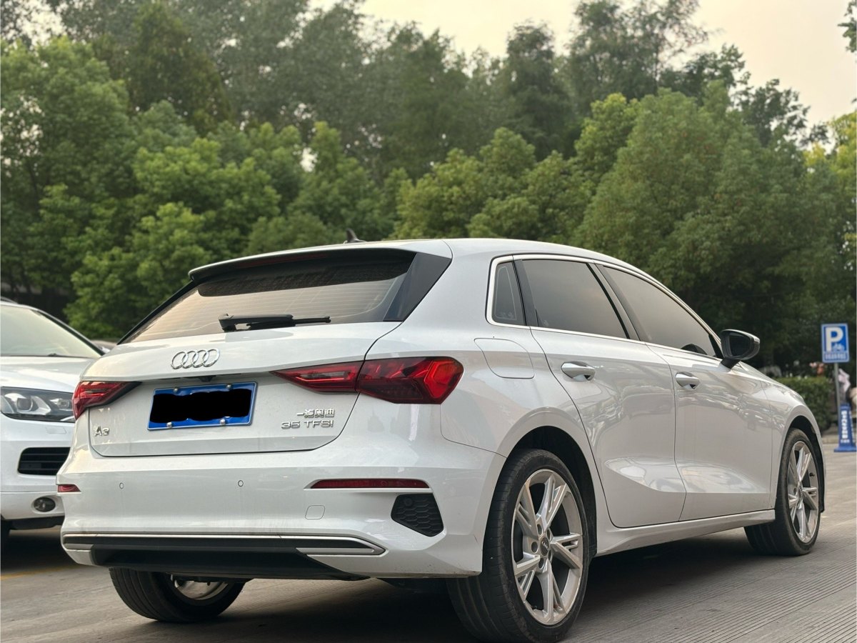 2022年7月奧迪 奧迪A3  2022款 Sportback 35 TFSI 時(shí)尚運(yùn)動(dòng)型