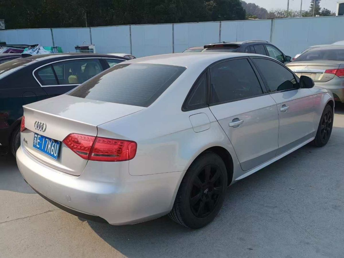 奧迪 奧迪A4L  2012款 2.0 TFSI 自動技術(shù)型圖片