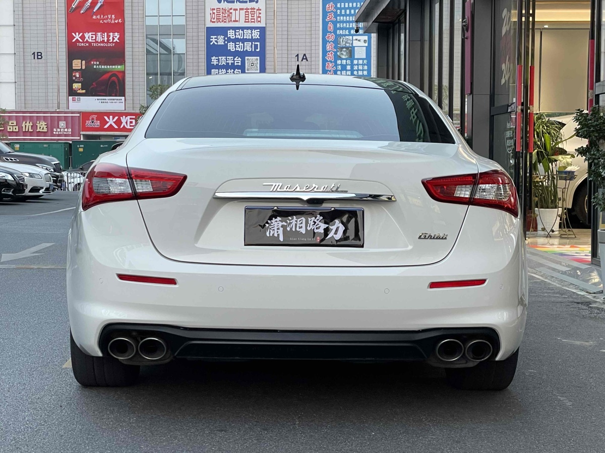 瑪莎拉蒂 Ghibli  2019款 3.0T 350Hp 標(biāo)準(zhǔn)版 國VI圖片