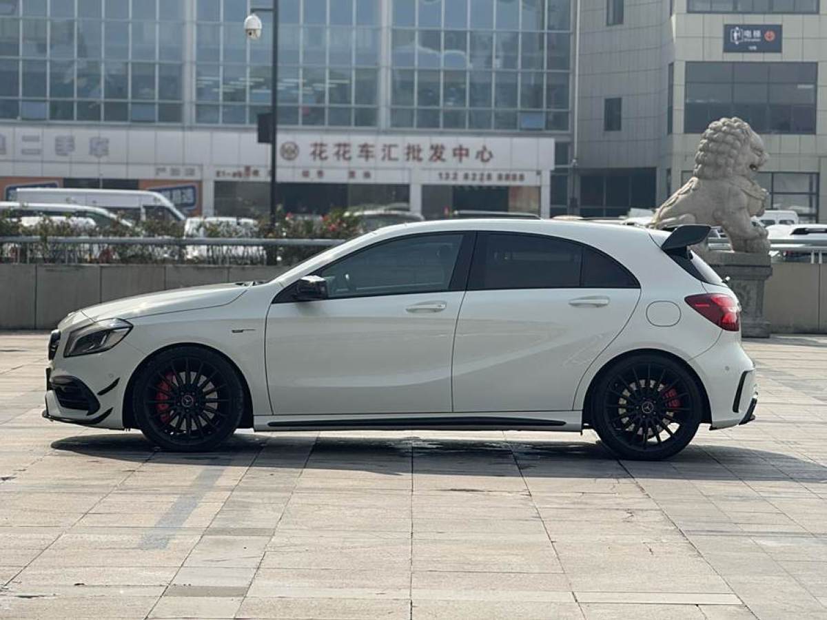 奔馳 奔馳A級AMG  2016款 AMG A 45 4MATIC圖片