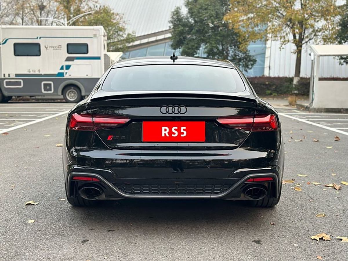 奧迪 奧迪RS 5  2021款 RS5 Sportback 暗金版圖片