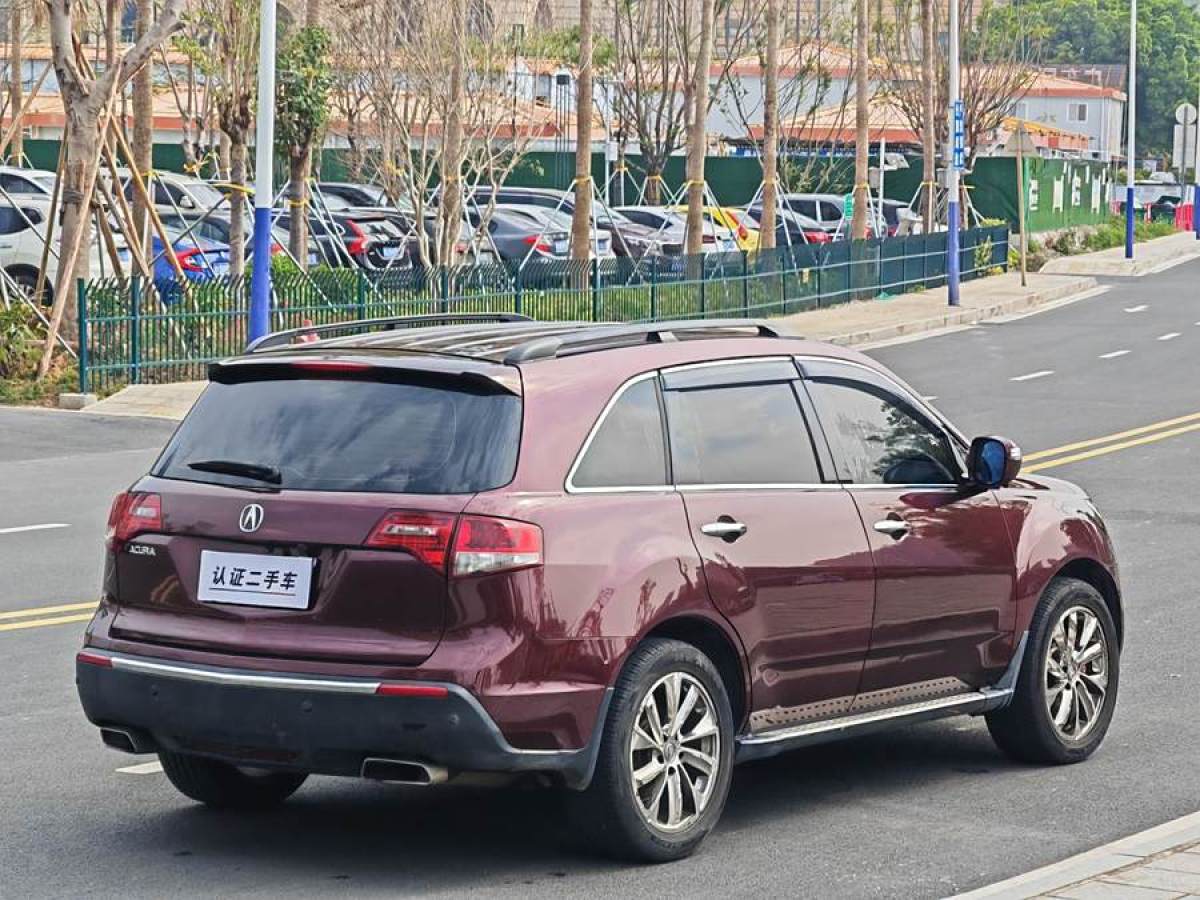 謳歌 MDX  2011款 3.7 標(biāo)準(zhǔn)尊享運動版圖片