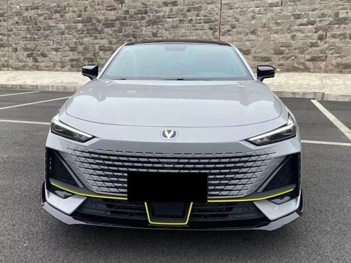 2022年11月長(zhǎng)安 長(zhǎng)安UNI-V  2022款 1.5T 卓越型