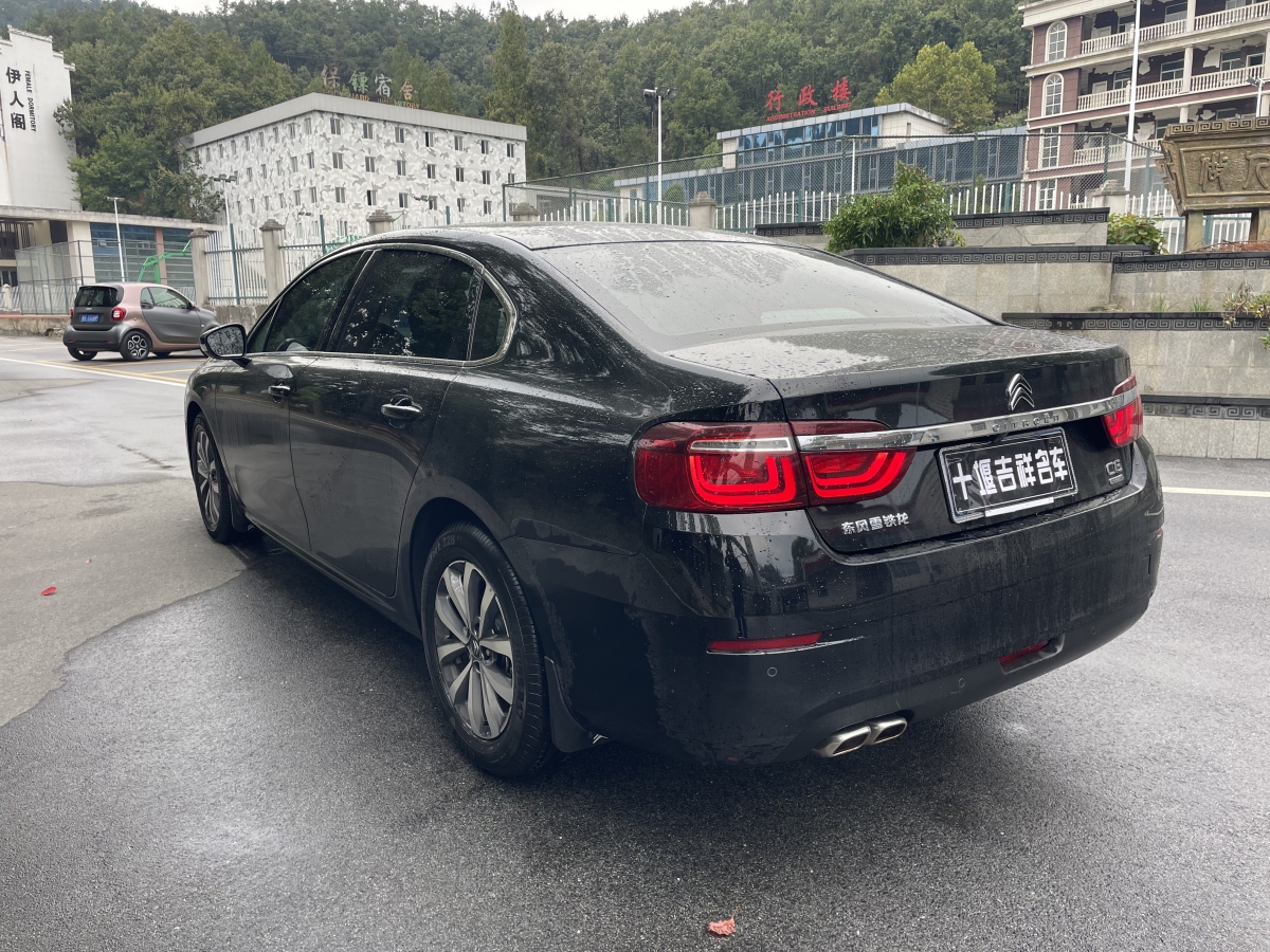 雪鐵龍 C6  2023款 400THP 紀(jì)念版圖片