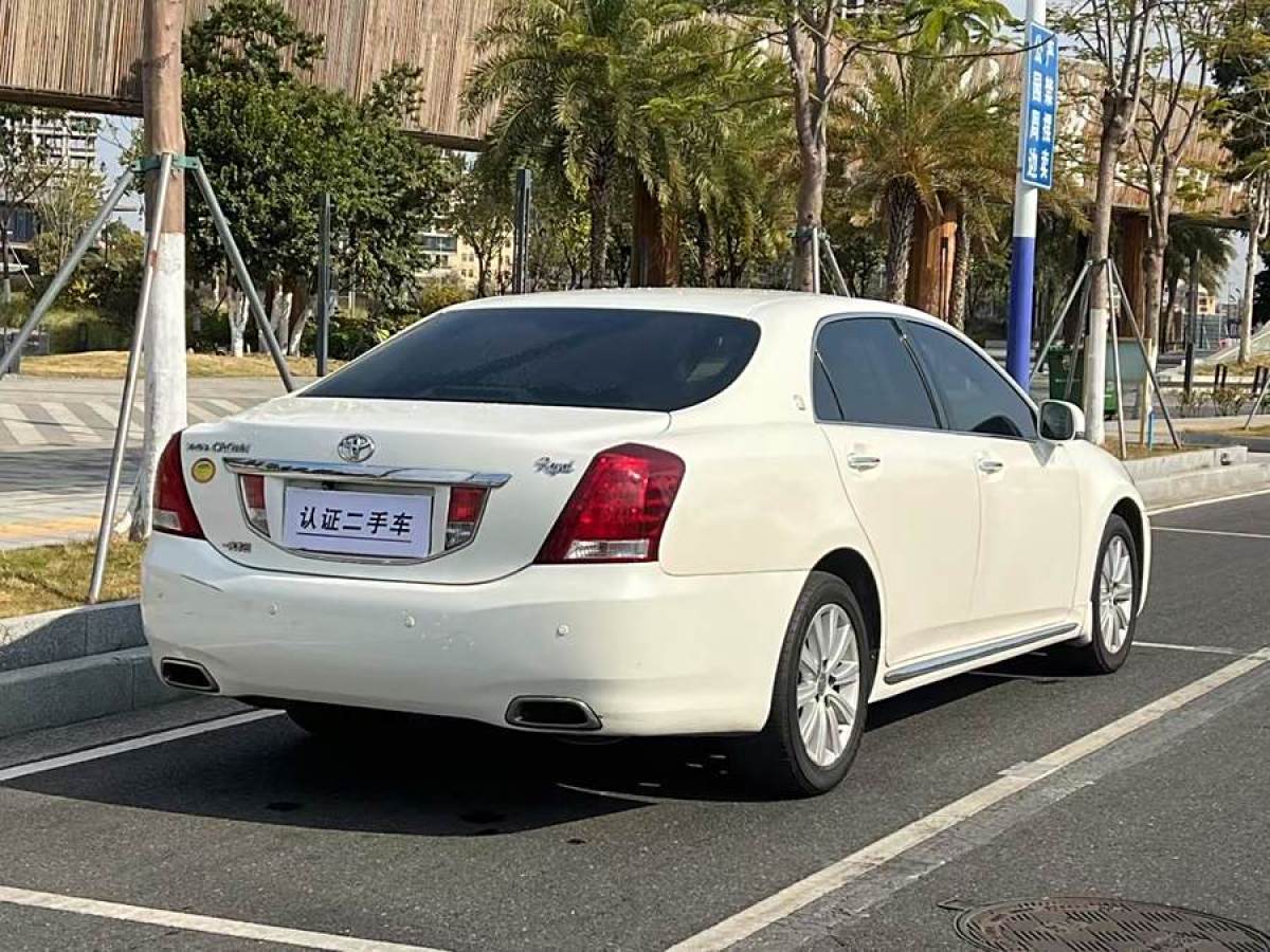 豐田 皇冠  2011款 2.5L Royal 真皮天窗特別版圖片