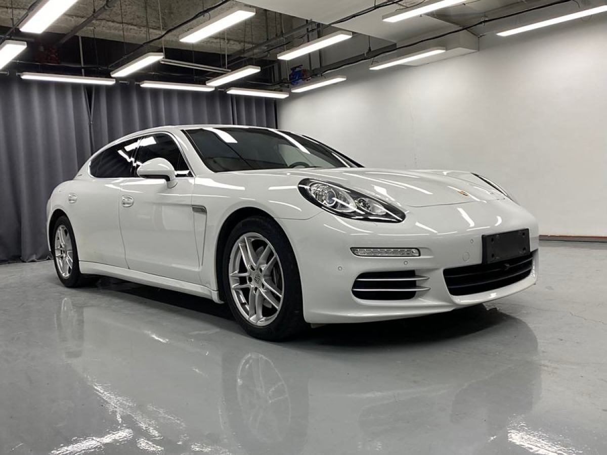 保時(shí)捷 Panamera  2014款 Panamera Executive 3.0T圖片