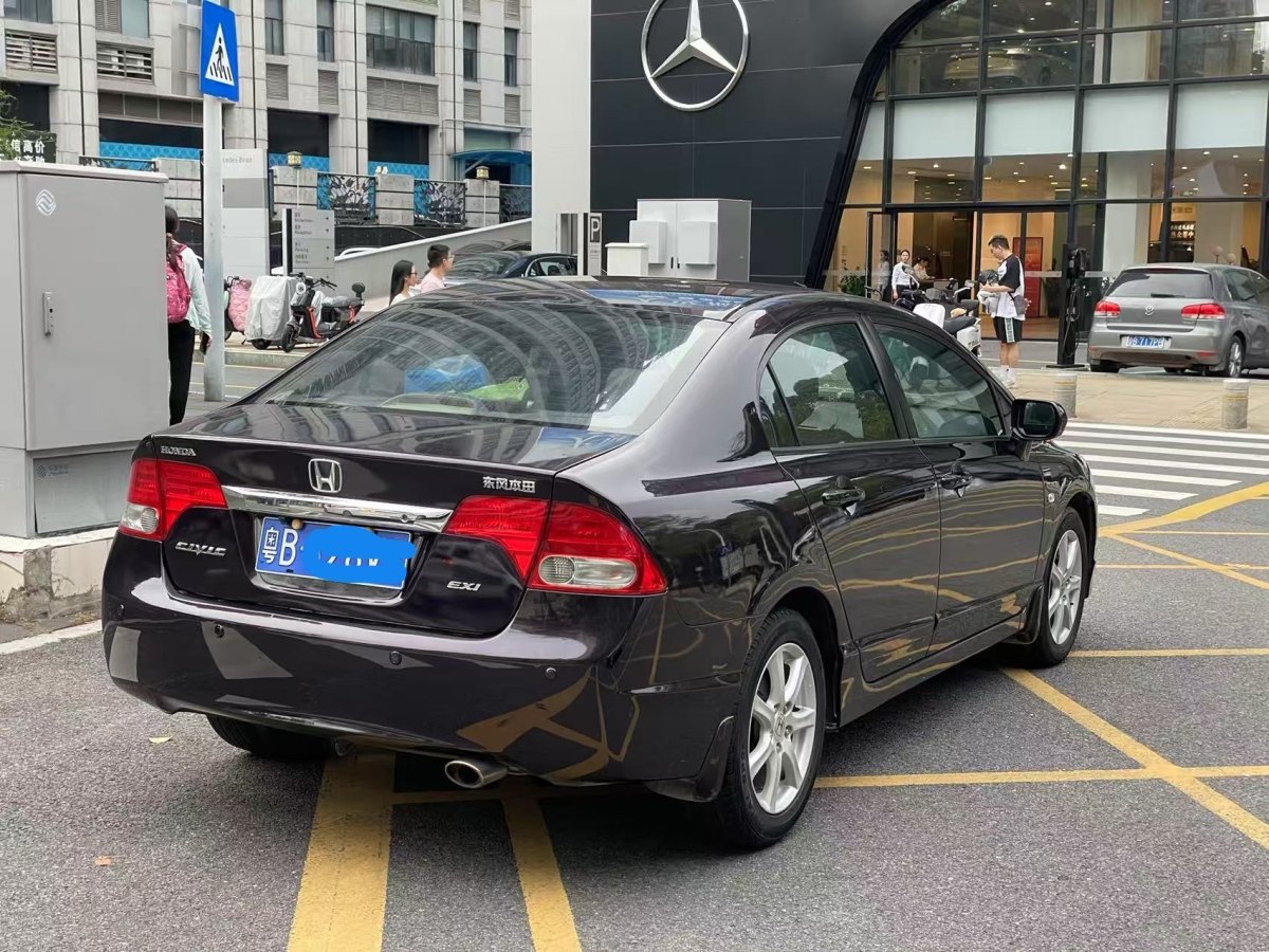本田 思域  2009款 1.8L 自動舒適版圖片