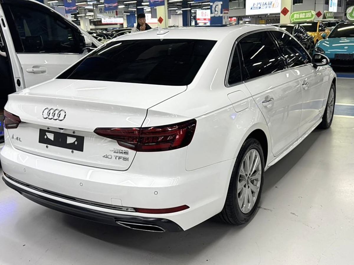 奧迪 奧迪A4L  2019款 40 TFSI 進取型 國V圖片