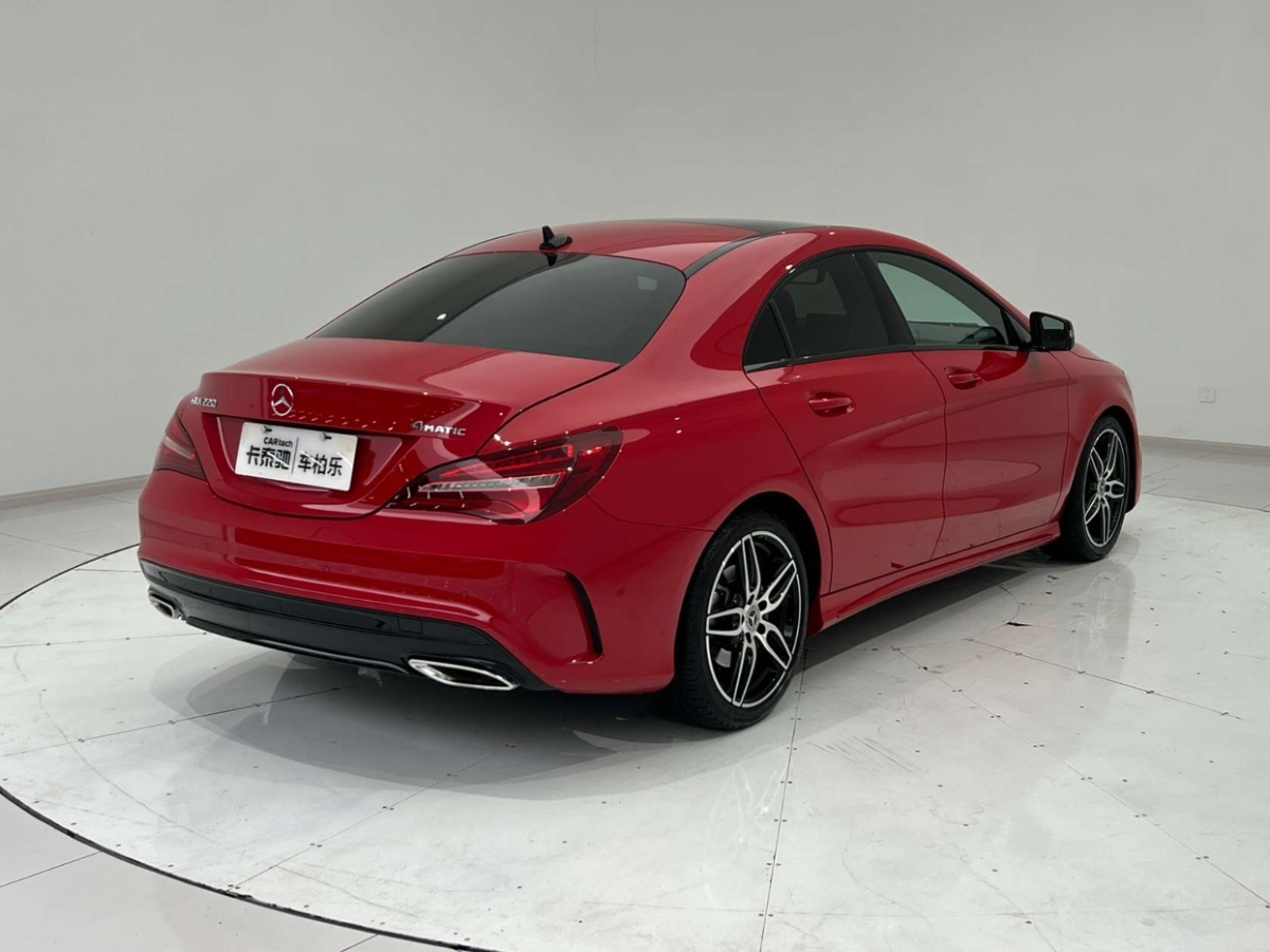 2017年07月奔馳 奔馳CLA級(jí)  2018款 CLA 220 4MATIC