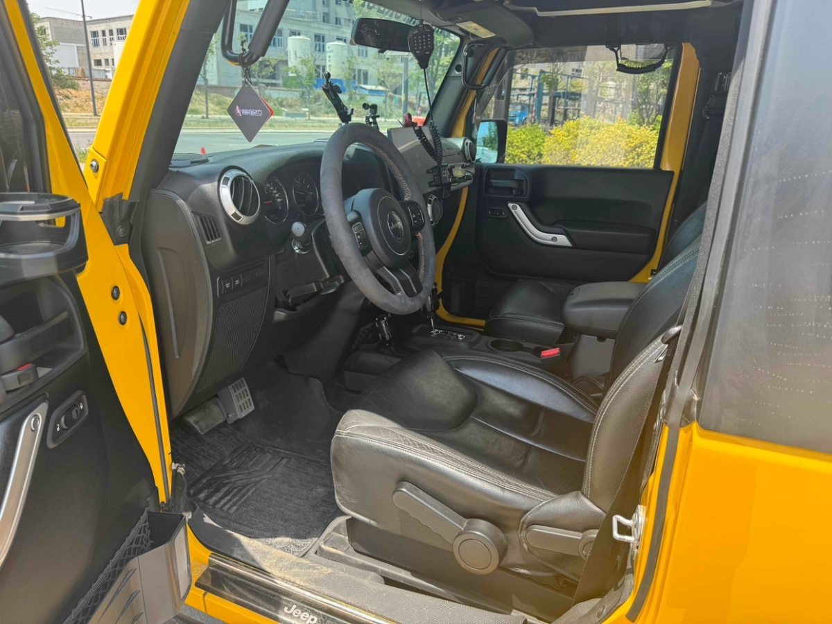 Jeep 牧馬人  2013款 3.6L Rubicon 兩門版圖片