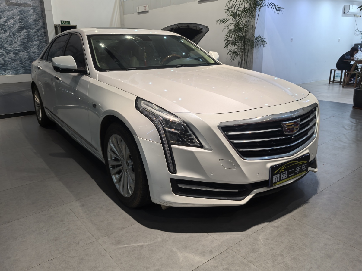 凱迪拉克 CT6  2017款 28T 時(shí)尚型圖片