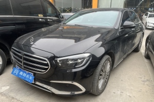 奔驰E级 奔驰 E 300 L 豪华型